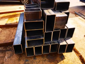100*100 150*150 ERW Black Carbon Steel Square Rectangular Tubes Right Angled Square Tubes