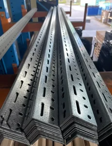 11106 1.5 X 96 In. 14 Gauge Slotted Steel Angle AISI Standard Equal Type Q195-Q420 Non-Alloy