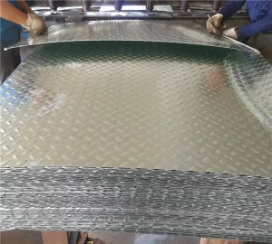 1250mm*2500mm Carbon Steel Diamond Plate 3mm 4mm 5mm 6mm Thickness Hot Rolled Anti-Slip Checkered Steel Sheet With Black Surface