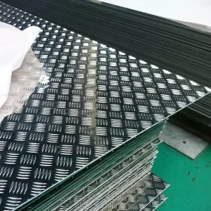 201 Stainless Steel Checkered Plate UNS S20100 SUS201 201J2 1.5-8mm Thickness Custom Cutting Available