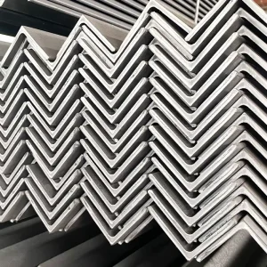 2mm x 2mm Structural Galvanized Steel Angle with Holes