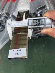 40×40 40×20 60×40 SUS304 Stainless Steel Square Rectangular Tube 304 316L Hollow Section For Construction Fencing