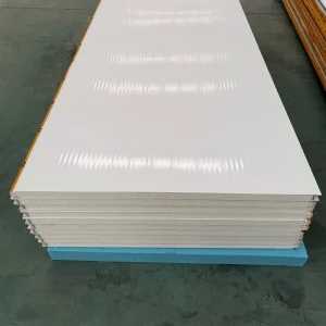 50 200 mm thick PU PUR PIR sandwich panels for roofs and walls