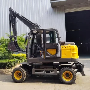 6300kg Wheel Excavator Xinchai Diesel Hydraulic Digger Front Blade Construction Earthmoving Machinery Municipal Roadwork