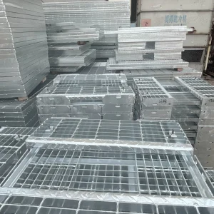 Anti-Corrosion Durable Hot-Dip Galvanized Steel Stair Tread Panels for Drainage System & Walkway