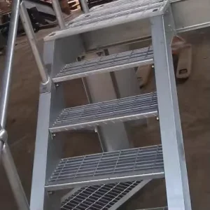 Anti-Corrosion G305 Welded Customizable Galvanized Steel Grating Stainless Steel Stair Treads for Platforms and Workshops