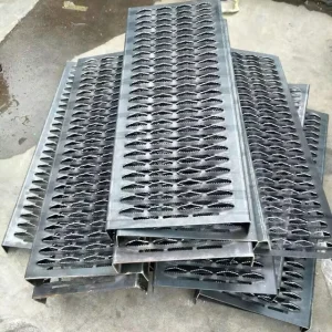 Antiskid Fish eye Perforated Plate