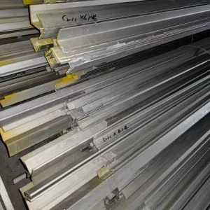 Bulk Equal & Unequal Steel Angle 9-25mm Heavy Duty L-Section 201 304 316 Grade for Power Substation Framework
