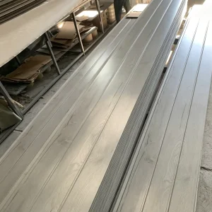 Bulk Supply B1 Fireproof Rock Wool Soundproof 25mm Wood Grain Metal Carved Sandwich Wall Panels for Warehouse