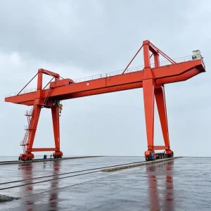 Ce Certified Double Girder Rail Gantry Crane with Cabin Operation System for Metallurgy Raw Material Lifting