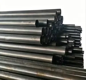 China Factory Supply Mild Steel ERW Black Round Pipe Carbon Steel Welded Tube for Building Construction and Engineering Projects