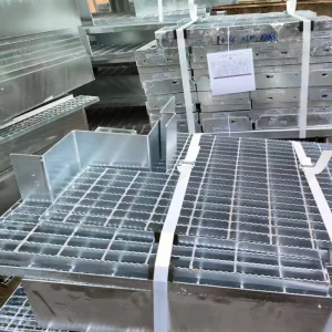 China Made Q235 Serrated Anti Slip Hot Dip Galvanized Steel Grating