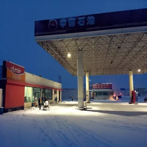 China steel structure factory Space Frame Gas Station Roof Steel Structure Large Span Galvanized Steel Frame Steel Structure Roof for Gas Station Space Frame Shed