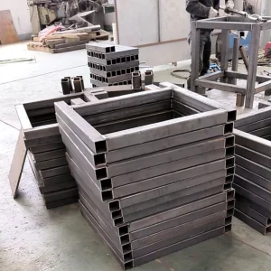 Custom Q235 Carbon Steel Frame Fabrication Welding Heavy Metal Sheet Metal Parts