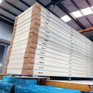 Custom Sized PUR Sandwich Panel Fire Resistant Metal Skin for Warehouse Cold Storage Walls Reduces On Site Cutting Waste