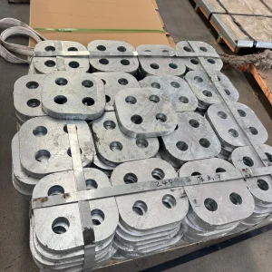 Customized Heavy Duty HDG Gusset Slotted Post Base Plate for Construction