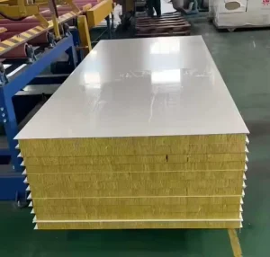 Customized Size Rock Wool Sandwich Panel with Fire Water Resistance for Cold Rooms Walls Roofs Building Applications