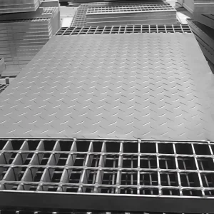 Customized Stainless Steel Hot Dip Galvanized Outdoor Platform Walkway Foot Bridge Decking Compound Steel Grating