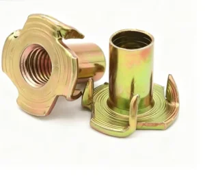 DIN1624 Four Claw T Nuts M3 M12 Zinc Plated Carbon Steel 4 Prong Insert Nuts for Wood Furniture