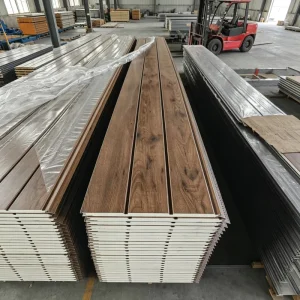 Decorative PU Foam Sandwich Panel 16mm Thick Metal Exterior Wall Siding Board for Building Facade Renovation Works