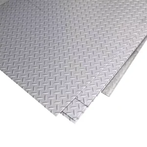 Diamond Anti-slip Checkered Steel Plate 6mm Thick Hot Rolled Carbon Steel Tread Plate for Stair Walkway Floor