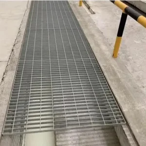 Direct China Factory Carbon Steel Aluminum Alloy Grating Walkway Deck Hot Dip Galvanized Iron Platform