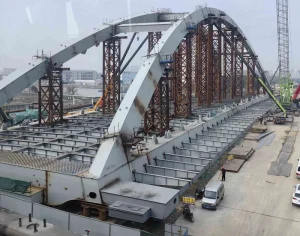 Durable Modern Design Pedestrian Steel Truss Bridge Construction Metal Structures for Office Buildings Houses Parks Schools