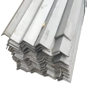 EN 10025 Angle Iron Hot Rolled 1/2pt 3/8pt Male Threaded Steel Angle for Transmission Tower