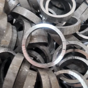 EN 10305-1 E235 Cold Drawn Seamless Round Steel Tube 1×0.08″ Bright Chrome-plated Finish for Gym Equipment Handrail Custom Size