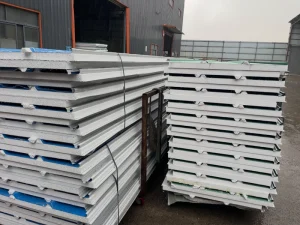 EPS Core Color Steel Roof Tile with Multiple Ribbing High Strength Structure Thermal Insulation for Warehouses