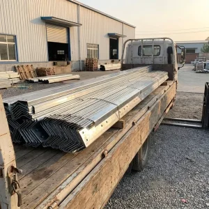 Factory Direct Hot Dip Galvanized Z Shape Purlin for Roof & Wall Support, Easy Installation Building Steel Structure