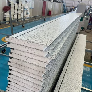 Fire Prevention Wall Cladding Exterior Metal Decoration PU Polyurethane Exterior Sandwich Panels