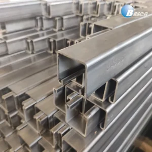 Galvanized Slotted Strut Channel 41mmx41mm and Double Combined Unistrut 41x82mm Seismic Bracing Bracket