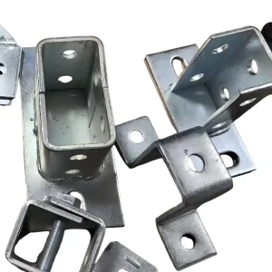 Galvanized Steel Fence Post Bracket Set Sleeve U Channel Z Brackets for Outdoor Wood Fence Installation