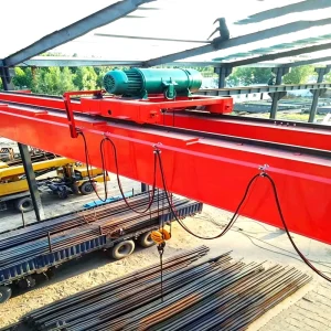 General Hoist Type Double Girder Overhead Crane Put on Traveling Rails and Runway Beam
