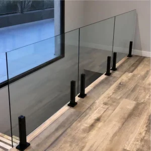 Gold Finish Stainless Steel Glass Spigots for Boutique Retail Interiors