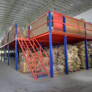 Heavy Duty Corrosion Protected Anti Rust Mezzanine Platform Powder Coated Steel Metal Flooring Customizable Layers for Cargo