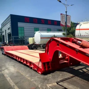 Heavy Duty Gooseneck 100 120ton Steel Plate Wooden Working Platform 3 Axle Lowbed Semi Trailer