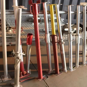 Heavy-Duty Powder Coated Steel Scaffolding Pillar Corrosion-Resistant High-Strength 800kg Load Capacity 3-5m Height