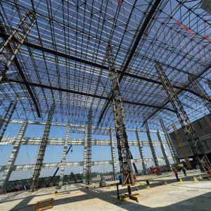High Strength Prefabricated Galvanized Steel Truss Industrial Warehouse Workshop Building with Weather Resistant Roofing
