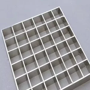 Hot Dip Galvanized Steel Grating Photovoltaic Channel Drainage Trench Cover Sump Pit Rainwater Grate Stair Tread Grating Plate
