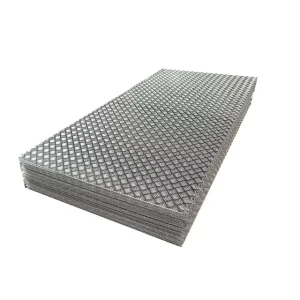 Hot Rolled ASTM JIS Certified Carbon Steel Plate 3-5mm Thickness Anti-Slip Tread with Welding & Bending Services