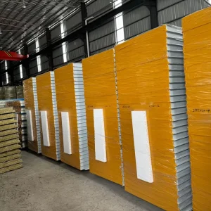 ISO9001 Color Steel Composite Phenolic Sandwich Panel Foam Insulation Board for Insulated Partition Wall Clean Room Cold Storage