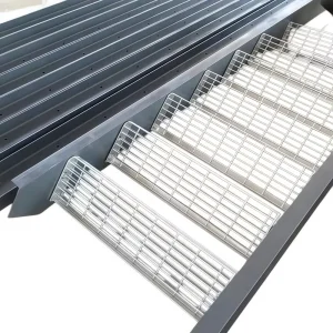 Industrial Outdoor Galvanized Steel Staircase with Anti-Slip Serrated Steel Grating Treads, Bolt-Fixed