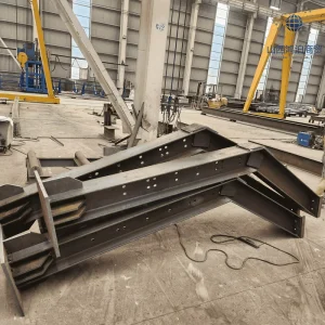 Industrial Prefabricated Steel Iron Roof Trusses for Factory Warehouse Shed Customized Wall Floor Solutions Anti-Corrosion