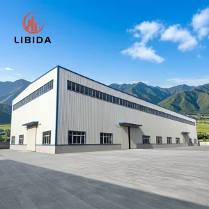 Large Span Prefabricated Steel Structure Horse Riding Arena Horse Stable Farm Galvanized Heavy Steel Frame Barn for Equestrian