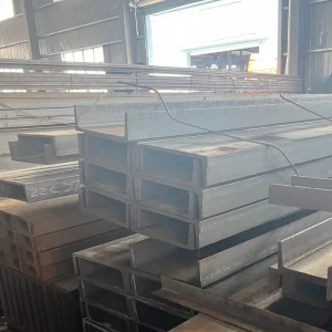 Load Bearing Quality JIS G3101 SS400 SM490 Channel Steel for Industrial Mezzanines and Platform Edges Structural Steel Beam