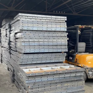 Manufacturer Price Concrete Wall Metal Formwork Aluminum/Steel Formwork for Construction