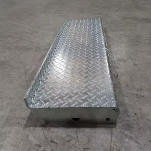 Mild Steel Checkered Plate and Stainless Steel Diamond Plate Stairs Tread with Hot Dip Galvanized Surface