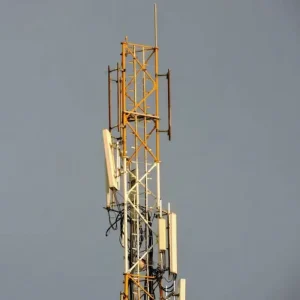 Mild Steel Zinc Coating 3 Leg Guyed Mast 35m Customized Height Angle Steel Lattice Tower for TV Broadcasting Station